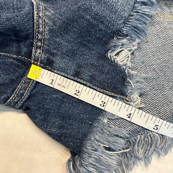 KanCan Button Front Distressed Denim Shorts Cut offs Sz 9/28 Stretch - Picture 7 of 7
